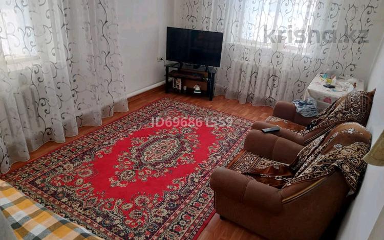 Жеке үй · 3 бөлме · 70 м² · 15 жүзд., Культегин 7 — Бауыржана Момышулы, бағасы: 22 млн ₸ в Павлодарском — фото 2