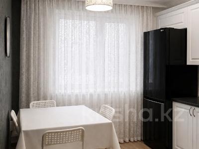 2-комнатная квартира · 58 м² · 4/10 этаж, Ермекова за 22.9 млн ₸ в Караганде, Казыбек би р-н