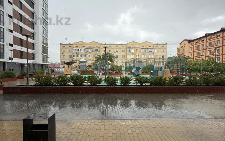 2-комнатная квартира · 92 м² · 8/10 этаж, Кулманова 35 за 56 млн ₸ в Атырау — фото 2