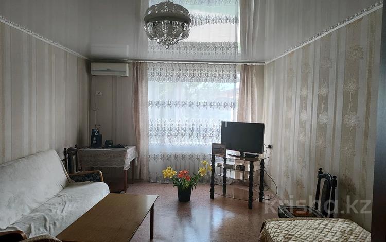 Часть дома · 3 комнаты · 75.3 м² · 7 сот., Орджоникидзе 67/2 за 27 млн 〒 в Рудном — фото 2