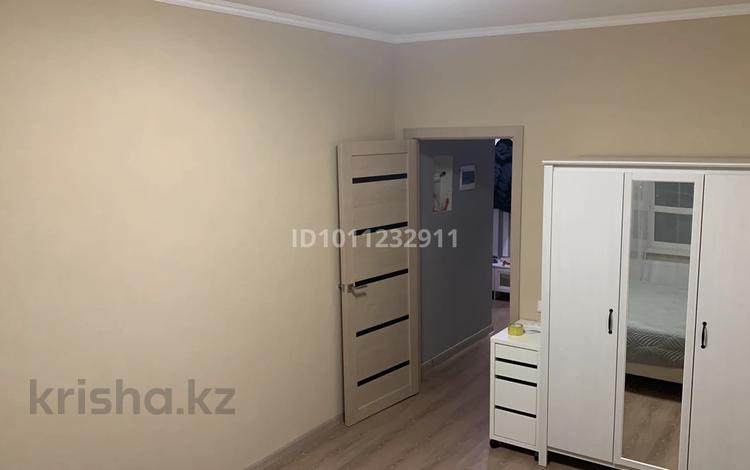 2-комнатная квартира · 46 м² · 17/22 этаж, Бектурова 4/1 — Позади Анвара, Туран за 250 000 ₸ в Астане, Нура р-н — фото 2