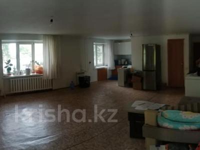 2-комнатная квартира · 43.5 м² · 1/9 этаж, Кабанбай Батыра 154 за 16 млн ₸ в Усть-Каменогорске