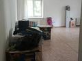 2-комнатная квартира · 43.5 м² · 1/9 этаж, Кабанбай Батыра 154 за 16 млн ₸ в Усть-Каменогорске — фото 4