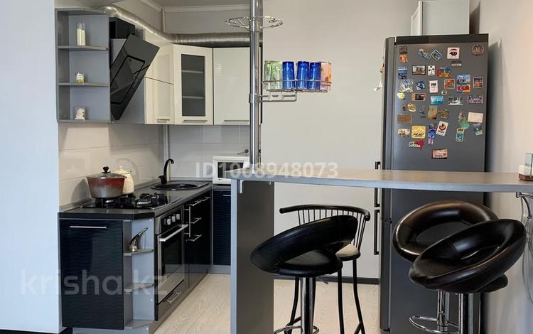 2-комнатная квартира · 44 м² · 5/6 этаж, Кенесары хана 83/1 — Возле жк Хан тенгри за 250 000 ₸ в Алматы, Бостандыкский р-н — фото 2
