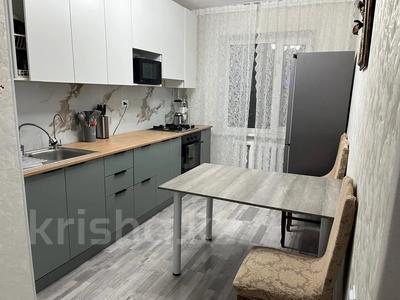 3-бөлмелі пәтер · 67 м² · 3/5 қабат, Петрова 28/1 — ТРЦ «Евразия», бағасы: 30.9 млн ₸ в Астане, Алматы р-н