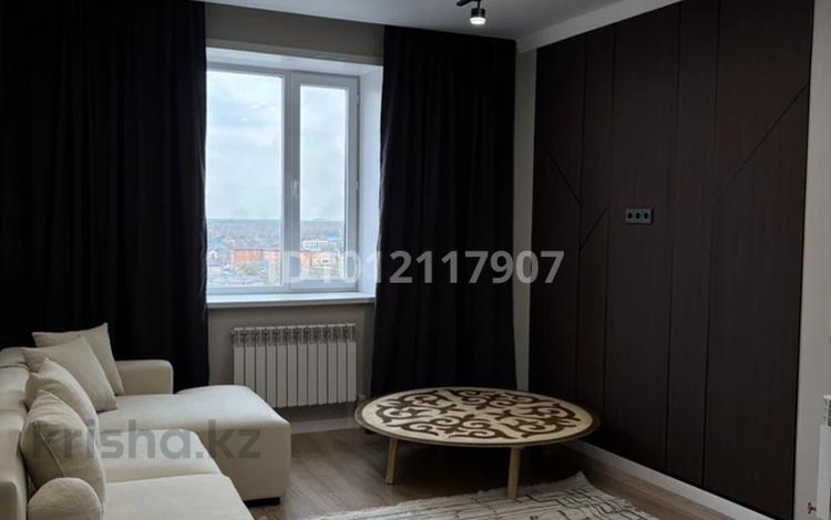 3-бөлмелі пәтер · 90 м² · 10/10 қабат, Улица Академика Сатпаева, 182 182, бағасы: 50 млн ₸ в Павлодаре — фото 2