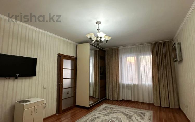 1-комнатная квартира · 47.3 м² · 9/9 этаж, мкр Мамыр-4 за 32 млн ₸ в Алматы, Ауэзовский р-н — фото 11