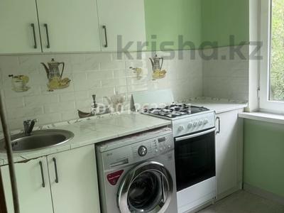 3-комнатная квартира · 60 м², мкр №11 12 — Алтынсарина. Шаляпина. за 300 000 〒 в Алматы, Ауэзовский р-н