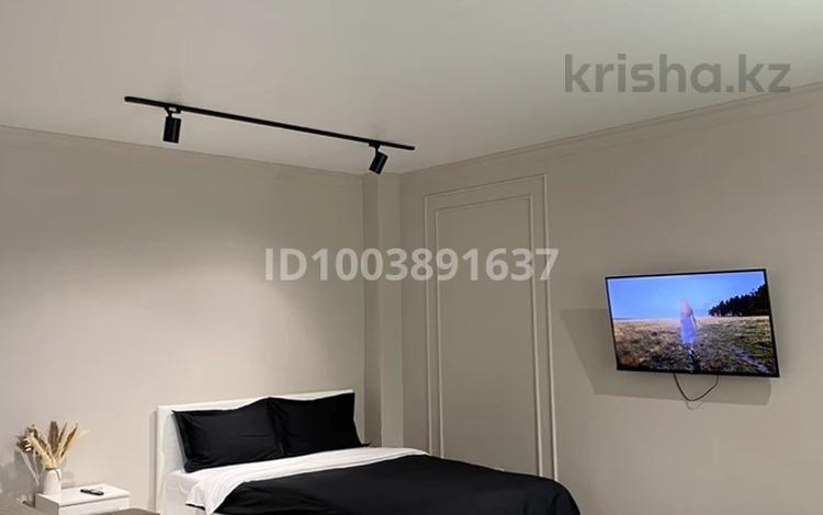 1-комнатная квартира · 40 м² · 6/9 этаж, Абая 244 — Тойота Центр , Ледовый Дворец за 15 000 ₸ в Уральске — фото 13