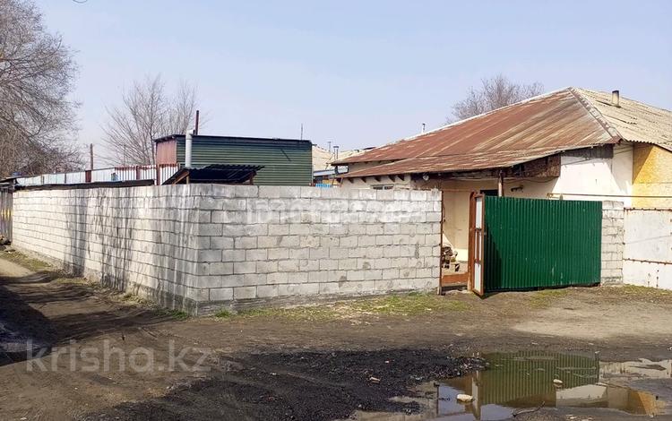 Часть дома · 3 комнаты · 100 м² · 3 сот., Жанадаур 29 — Старый детской садик за 17 млн ₸ в Алатау — фото 2
