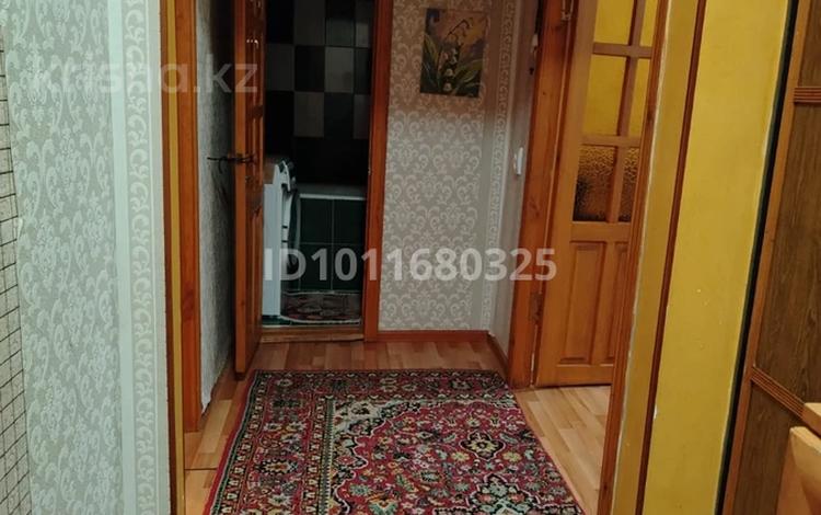 2-комнатная квартира · 48 м² · 5/5 этаж, мкр Алатау 16 — Сзади ТЦ Фиркан за 13 млн ₸ в Таразе — фото 2
