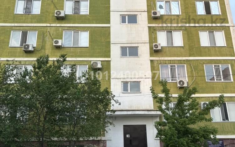 1-комнатная квартира · 45 м² · 2/6 этаж, ул. Габбаса Бергалиева 73 за 18.5 млн ₸ в Атырау, мкр Авангард-2 — фото 11