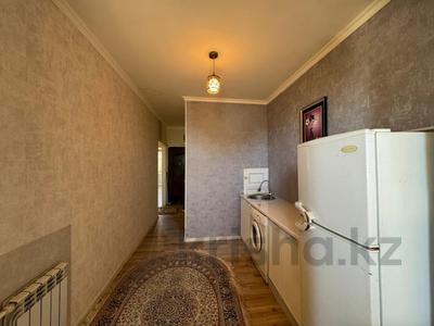 Продажа квартир в Мангистауской обл.: 4-комнатная квартира · 90 м² · 5/5 этаж, 27-й мкр 80 за 18 млн 〒 4-комнатная квартира · 90 м² · 5/5 этаж, 27-й мкр 80 за 18 млн 〒 в Актау