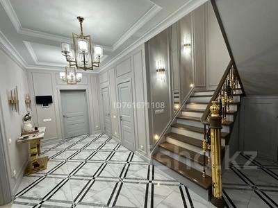 Часть дома · 7 комнат · 320 м² · 10 сот., мкр Юго-Восток, Мкр Таугуль 28 а — Таттимбета и Гульдер за 256 млн 〒 в Караганде, Казыбек би р-н