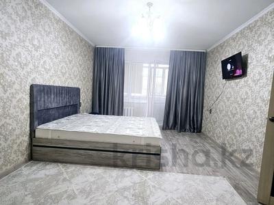 1-комнатная квартира · 33 м² · 4/5 этаж, мкр Кунаева 62 за 11 000 〒 в Уральске