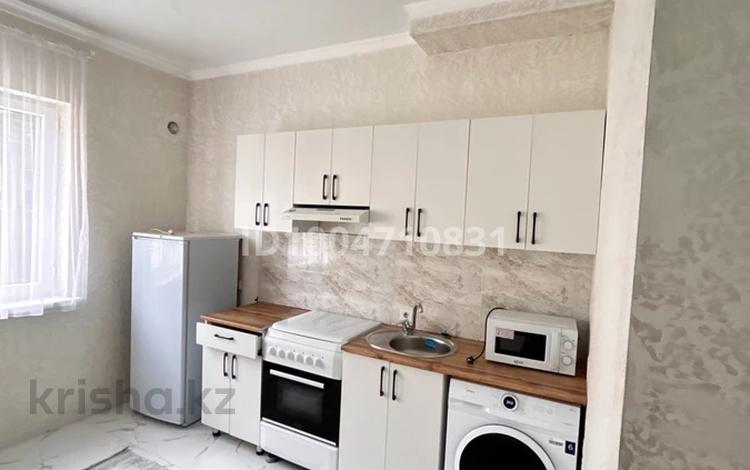 1-бөлмелі пәтер · 40 м² · 1/2 қабат, Кызгалдак 1 — 20-метрах от университета СДУ! Напротив СДУ — 1мин пешком, бағасы: 66 000 ₸ в Каскелене — фото 2