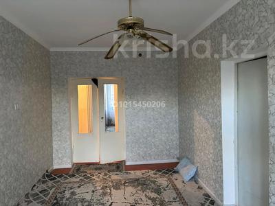 4-бөлмелі пәтер · 80 м² · 2/2 қабат, Абілқасымов 3, бағасы: 11 млн ₸ в Асыкате