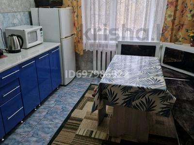 1-бөлмелі пәтер · 33 м² · 1/10 қабат, Жамакаева 153, бағасы: 8 000 ₸ в Семее