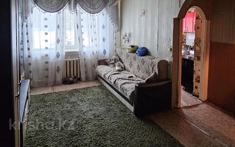 3-комнатная квартира, 59 м², 1/5 этаж, Академика Сатпаева 38 за 16.2 млн 〒 в Павлодаре — фото 2