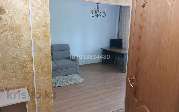 2-комнатная квартира · 43 м² · 3/5 этаж, Отырар 7 за 230 000 ₸ в Астане, р-н Байконур — фото 2