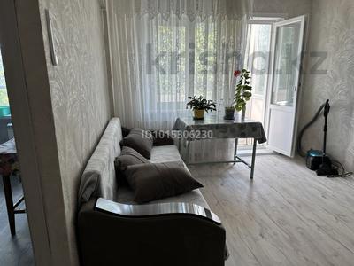 1-комнатная квартира · 35 м² · 3/5 этаж, Казахстан 93 за 140 000 ₸ в Усть-Каменогорске