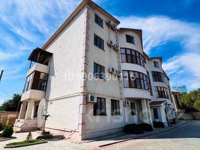 4-комнатная квартира · 147 м² · 3/4 этаж, мкр Каспий 71 А за 750 000 〒 в Атырау