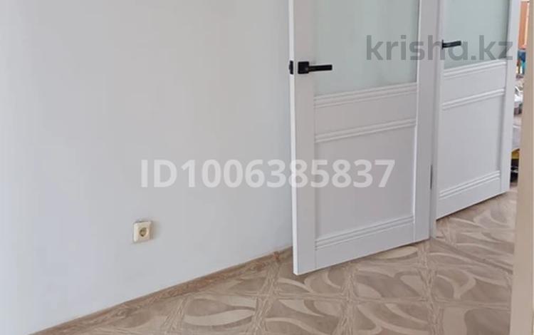 2-бөлмелі пәтер · 66 м² · 4/5 қабат, мкр Нурсая, Р. Габдиев — Технодом, бағасы: 160 000 ₸ в Атырау — фото 3