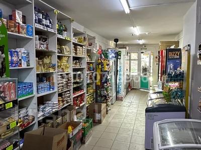 Дүкендер мен бутиктер · 85 м², бағасы: 29.8 млн ₸ в Семее