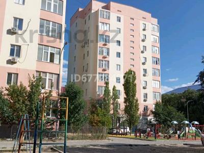 2-комнатная квартира · 67.7 м² · 7/9 этаж, Авангард 3 мкр 39б за 24.5 млн ₸ в Атырау, мкр Авангард-3