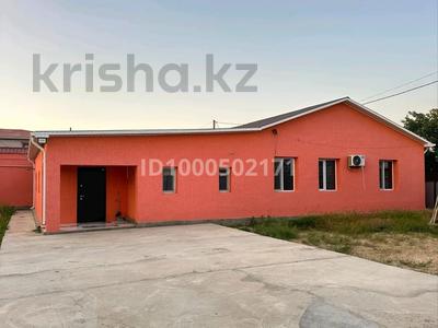 Отдельный дом · 3 комнаты · 135 м² · 10 сот., 9 аул Құбайдолла Дүйсенғалиев 44 — Объездной Аяжан мен Футбол поле ортасындағы жолдан кіреді 9 аулдың ішінде молаға қаочы тұрған үйлер көл жақ бетінде за 26 млн 〒 в Кульсары