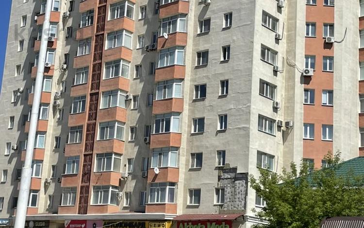 4-комнатная квартира · 165 м² · 2/12 этаж, мкр 11, Локомотивная 7 — Анвар за 40 000 ₸ в Актобе — фото 3