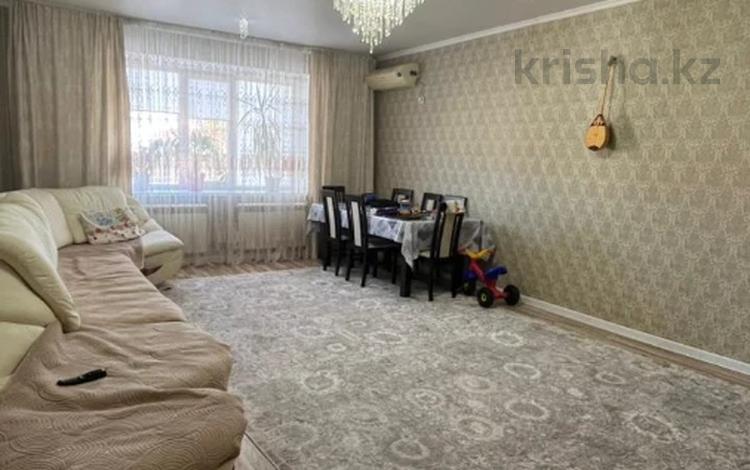 4-комнатная квартира · 140 м² · 5/5 этаж, мкр. Алтын орда, Батыс 2 за 45.9 млн 〒 в Актобе — фото 2