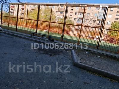 2-бөлмелі пәтер · 48 м² · 1/5 қабат, Молдагулова 61, бағасы: 5 млн ₸ в Каратау