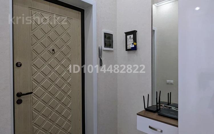 2-комнатная квартира · 70 м² · 3/6 этаж, Гейдара Алиева 10 за 300 000 ₸ в Астане, Есильский р-н — фото 2