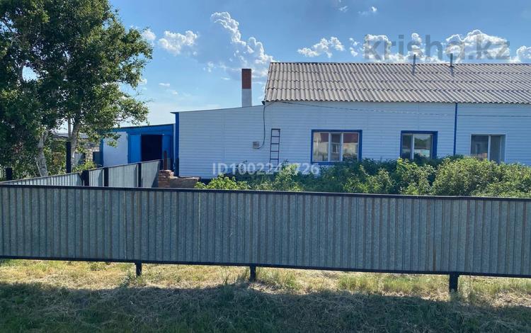 Отдельный дом · 3 комнаты · 130 м² · 130 сот., Абая 162 за 5 млн 〒 в Кишкенеколе — фото 2