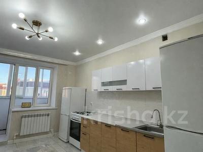 3-комнатная квартира · 90 м² · 5/7 этаж, мкр. Алтын орда за 33.6 млн ₸ в Актобе
