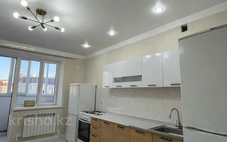 3-комнатная квартира · 90 м² · 5/7 этаж, мкр. Алтын орда за 33.6 млн ₸ в Актобе — фото 2