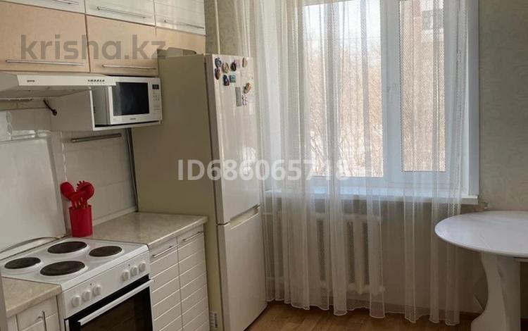 2-бөлмелі пәтер, 54 м², 2/9 қабат, Гульдер-1 11, бағасы: 22.5 млн 〒 в Караганде — фото 28