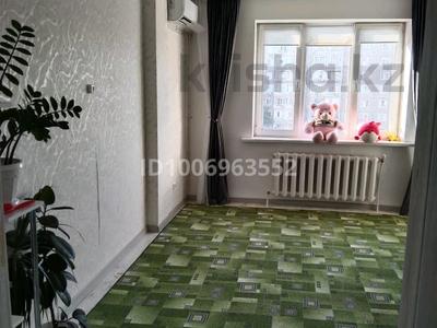 2-комнатная квартира · 69 м² · 6/9 этаж, 10микр 21 за 24 млн 〒 в Аксае