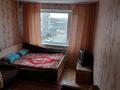 1-комнатная квартира, 30.4 м², 3/5 этаж, 117 квартал 5 за 6 млн 〒 в Темиртау — фото 3