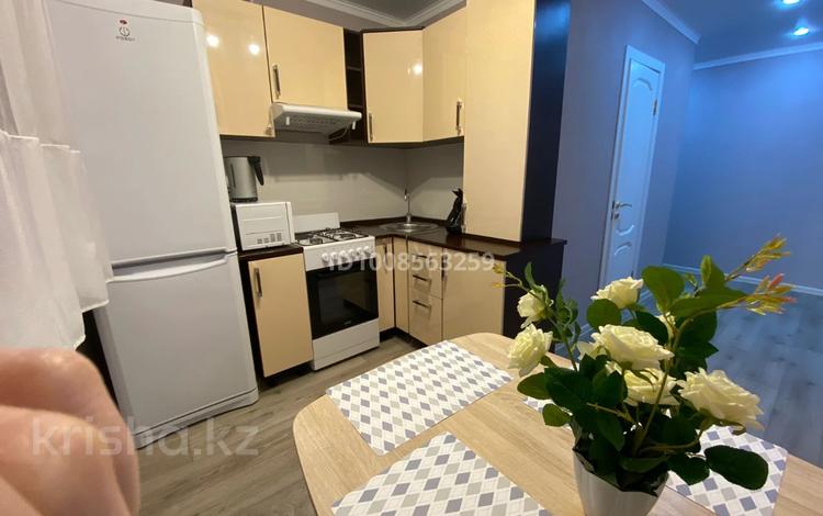 2-бөлмелі пәтер · 51 м² · 9/9 қабат, мкр Юго-Восток, Строителей 19, бағасы: ~ 18.4 млн ₸ в Караганде, Казыбек би р-н — фото 6