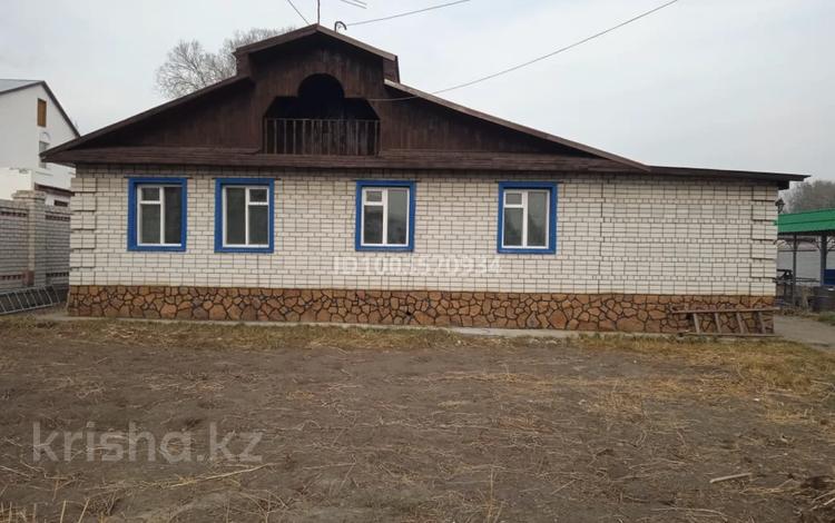 Отдельный дом · 4 комнаты · 155.7 м² · 14.28 сот., Переулок Толстого 5 за 16.5 млн 〒 в Семее — фото 2