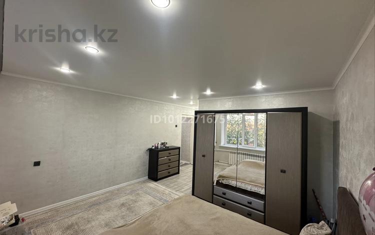 3-бөлмелі пәтер · 76 м² · 4/5 қабат, ул. Пушкина 286, бағасы: 25 млн ₸ в Талдыкоргане, военный городок Улан — фото 2