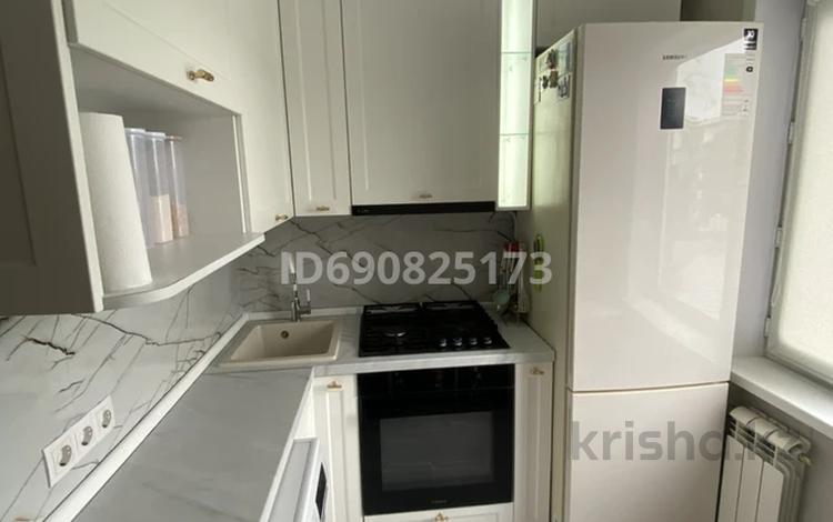 2-комнатная квартира · 43.1 м² · 3/5 этаж, мкр Новый Город, Гоголя 52 за 20 млн ₸ в Караганде, Казыбек би р-н — фото 3