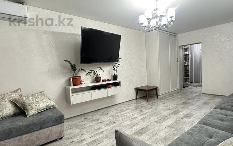 2-комнатная квартира · 65 м² · 9/19 этаж, Брусиловского 167 за 300 000 ₸ в Алматы, Алмалинский р-н — фото 2