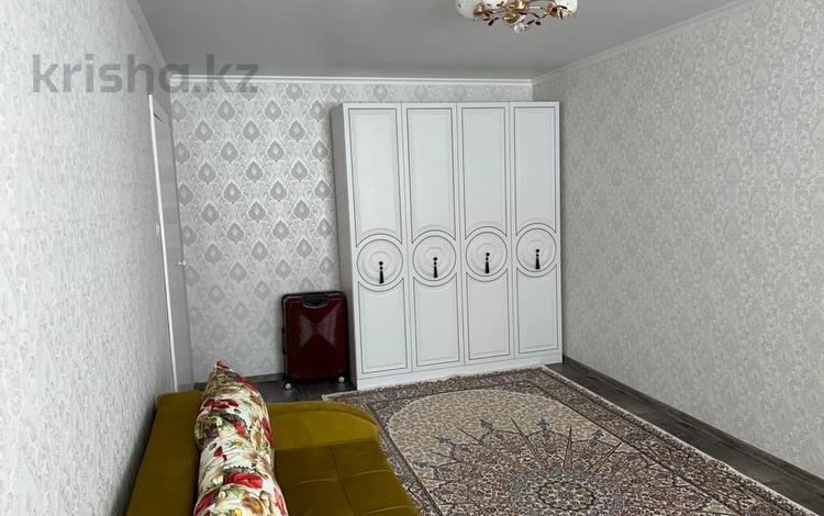 1-комнатная квартира, 35 м², 1/10 этаж, 8 микрорайон за 8 млн 〒 в Темиртау — фото 2