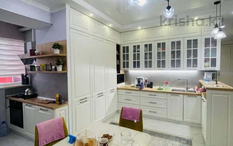 3-комнатная квартира · 125.7 м² · 2/5 этаж, мкр. Алтын орда за 61 млн ₸ в Актобе — фото 4