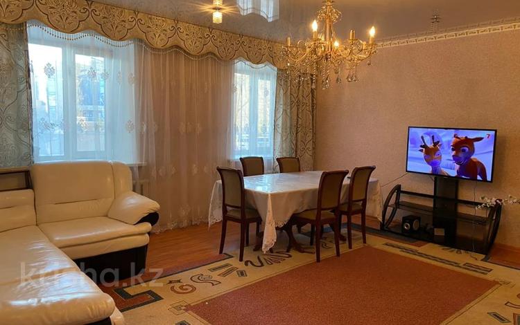 3-комнатная квартира, 76 м², 1/5 этаж, Назарбаева 7 за 21.5 млн 〒 в Кокшетау — фото 2