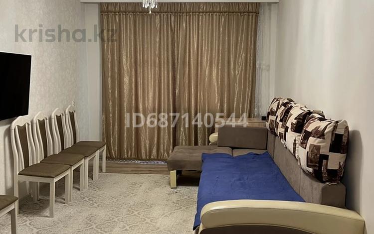 2-комнатная квартира, 45 м², 2/5 этаж помесячно, Алашахана 28 за 200 000 〒 в Жезказгане — фото 2