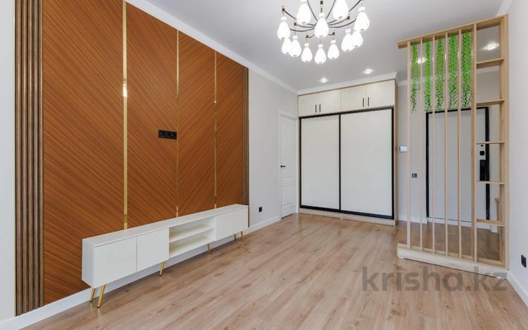 2-комнатная квартира · 59.1 м² · 9/12 этаж, Тауелсиздик 25/1 — Полноценная 2-комнатная квартира 59,1 м² в кирпичном доме комфорт-класса от SVOYDOM | Потолки 3 м | Мебель и ремонт | Заезжай и живи! за 48 млн ₸ в Астане, Алматы р-н — фото 8